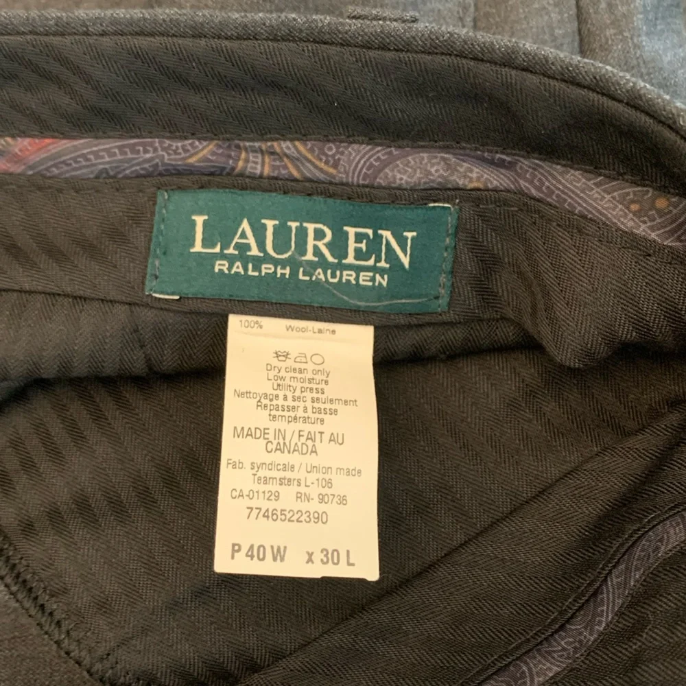 Ralph‎ Lauren Suit 40W X 30L Mens Grey 2 piece Suit